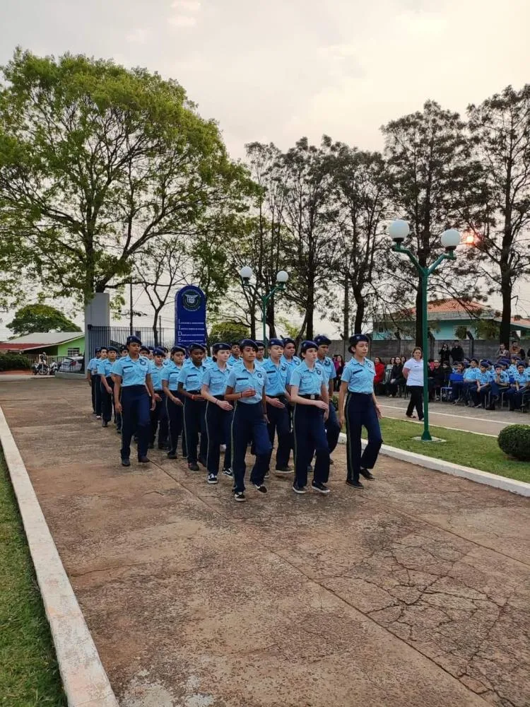 Colégio Cívico-Militar realiza 1º Concurso de Canções de Pelotão em Wenceslau Braz