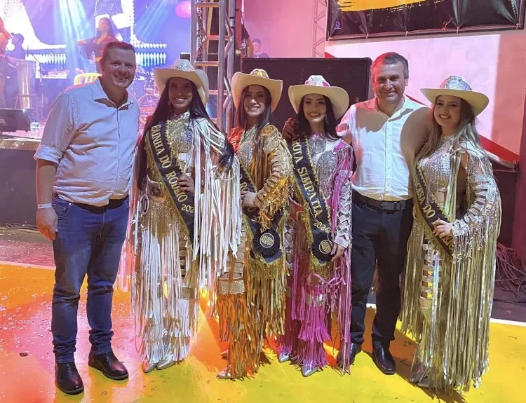 Concurso elege rainha do rodeio para o aniversário de Arapoti