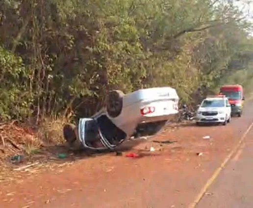 Jovem que capotou carro em rodovia do Norte Pioneiro morre no hospital