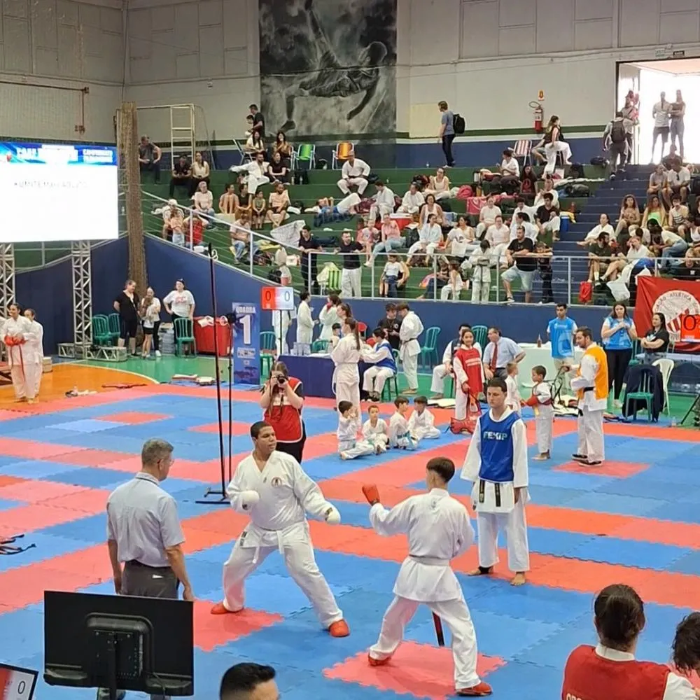 Atletas brazenses se destacam em Campeonato Brasileiro de Karatê