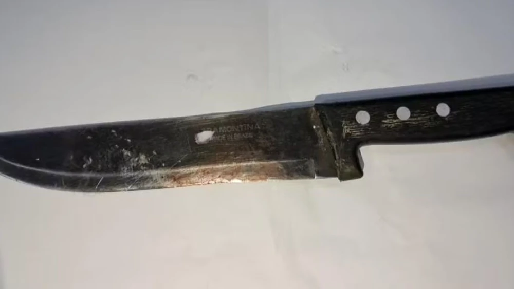 Esposa corta pênis do marido após ele “Broxar” na hora da relação