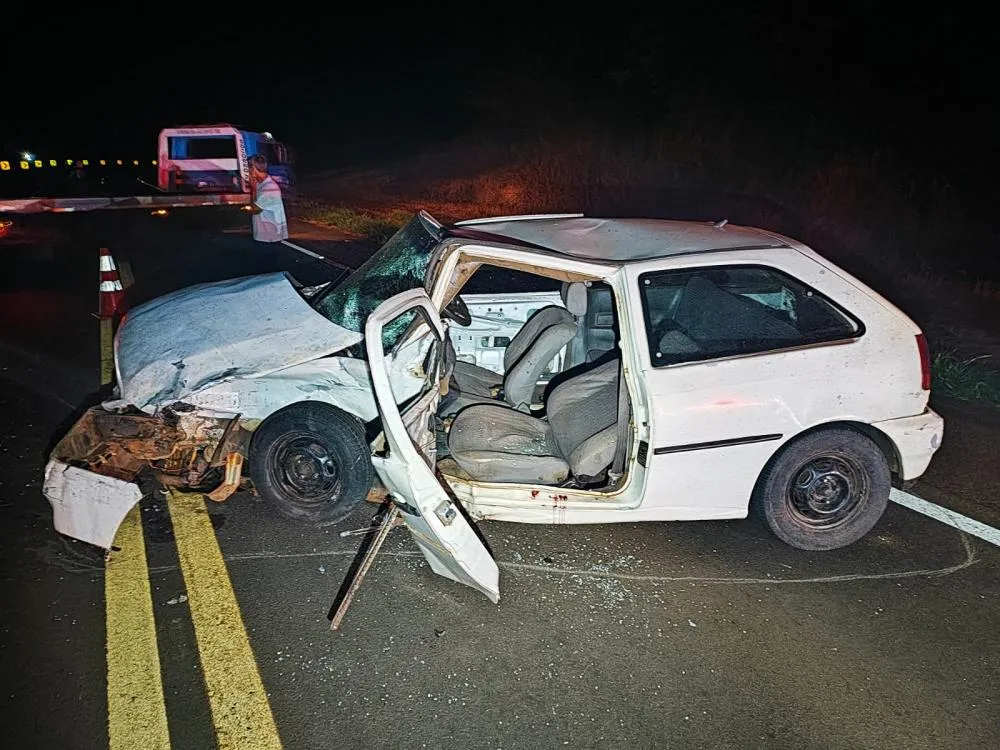 Motorista fica ferido em acidente na PR-090