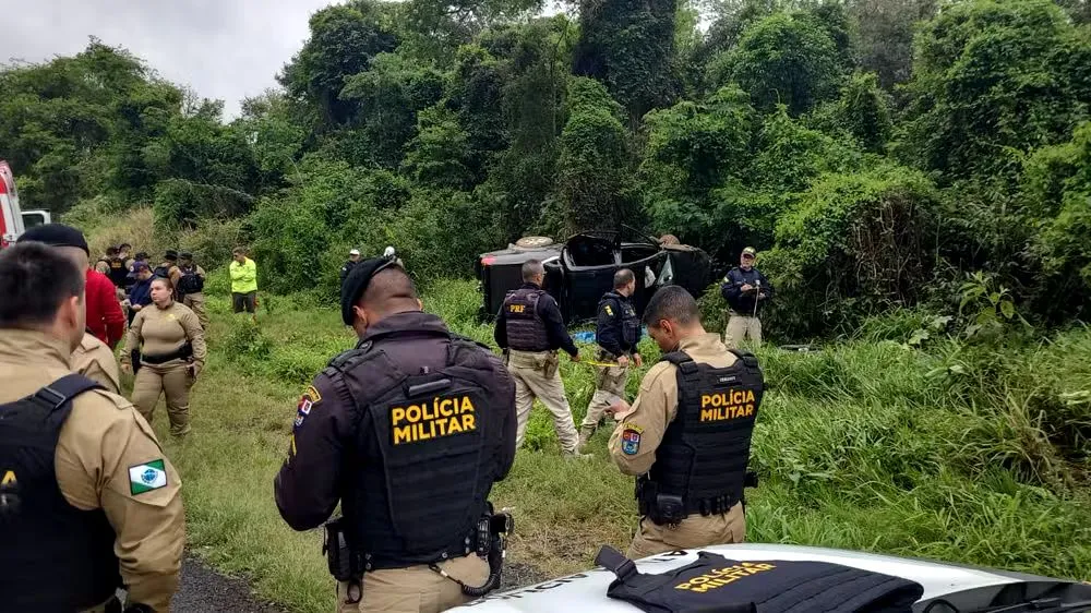 Acidente mata dois policiais militares no Paraná