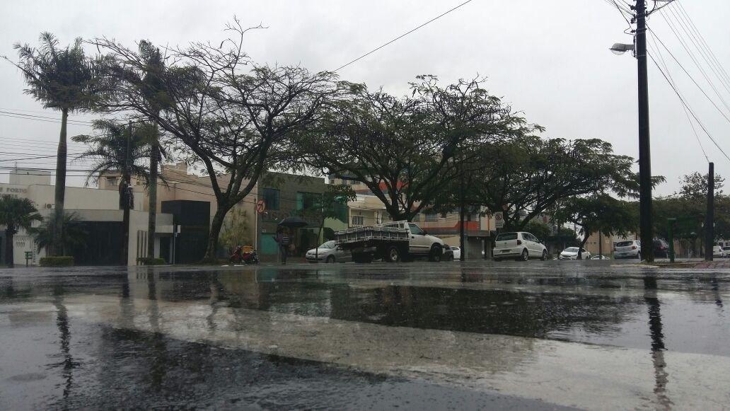 Depois de dois meses de 'estiagem', Paraná volta a ter chuva significativa