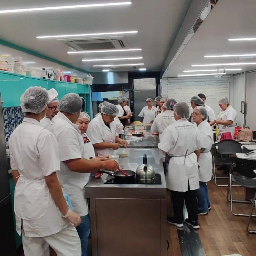 Wenceslau Braz celebra formatura de 40 alunos em cursos de panificação e confeitaria