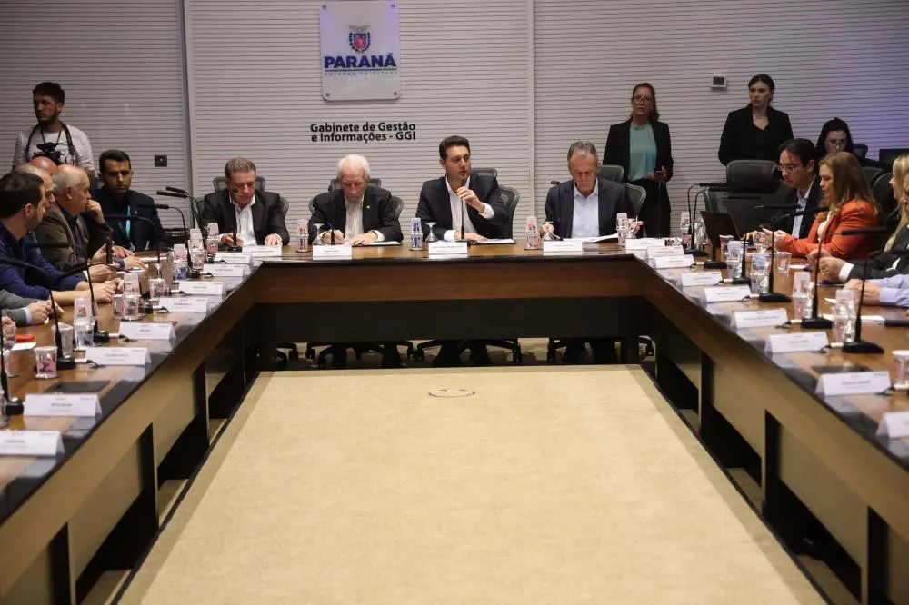 Governo fecha acordo com a bancada federal para dobrar investimentos no Estado