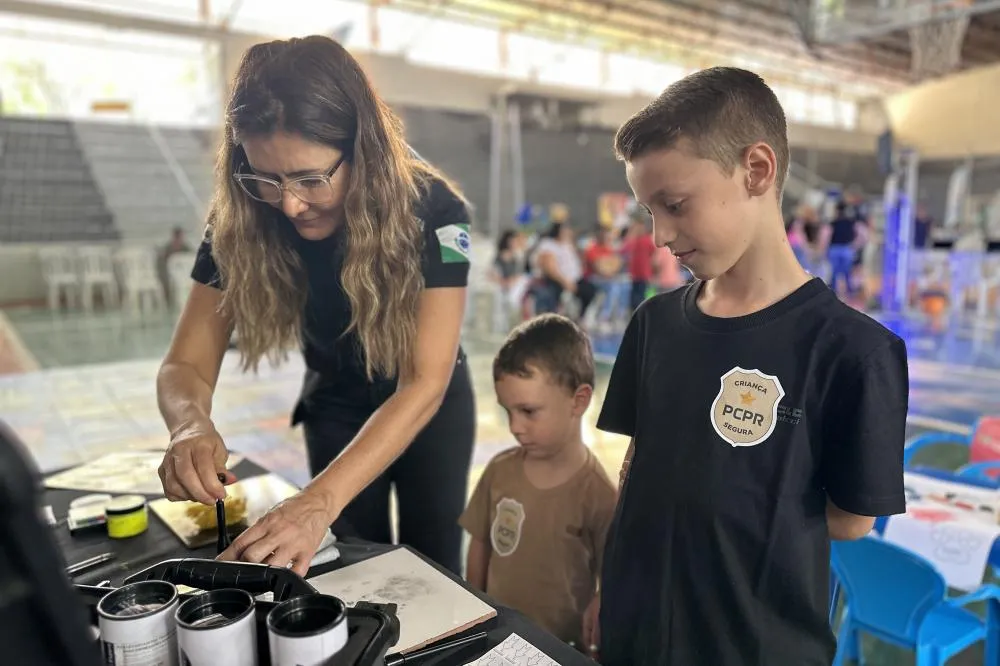 Polícia Civil promove mutirão de serviços para moradores de Carlópolis e Joaquim Távora