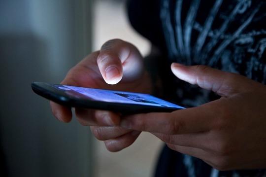 Menina de 12 anos grava vídeo íntimo e “amigos” espalham