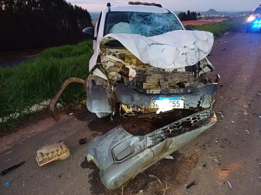 Colisão entre moto e caminhonete mata homem no Norte Pioneiro