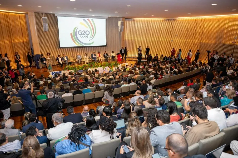 Itaipu participa da abertura do G20 Social,  no Rio de Janeiro