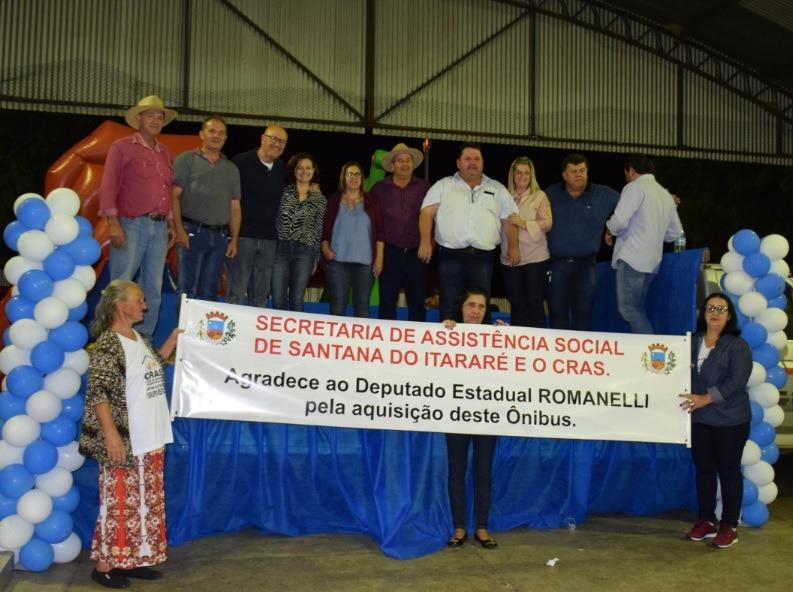 Romanelli entrega benefícios para diversas áreas em Santana do Itararé