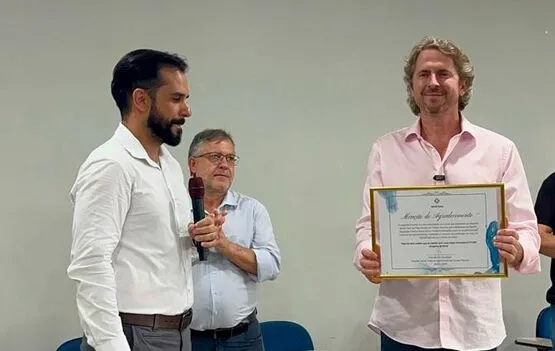 Santa Casa de Campo Mourão homenageia o deputado federal Zeca Dirceu