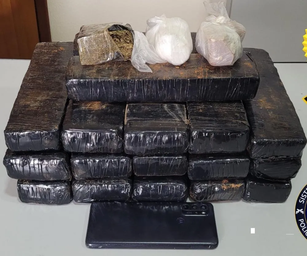 Homem é preso com 10 kg de maconha que seria entregue em Wenceslau Braz