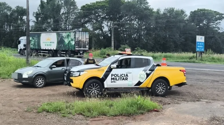 Colisão entre carro e moto deixa jovem ferido em Wenceslau Braz