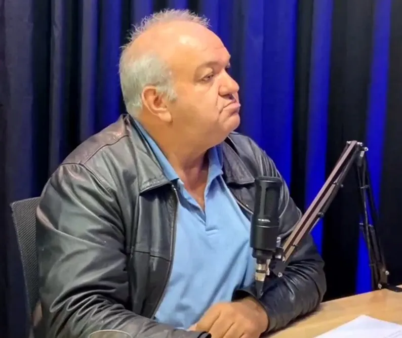 Derrotado nas urnas, Zé Izac tenta cassar Calé Vidal em Santana do Itararé