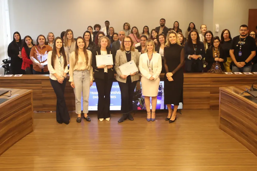 Palestra na Assembleia Legislativa destaca “O Trabalho Invisível das Mulheres