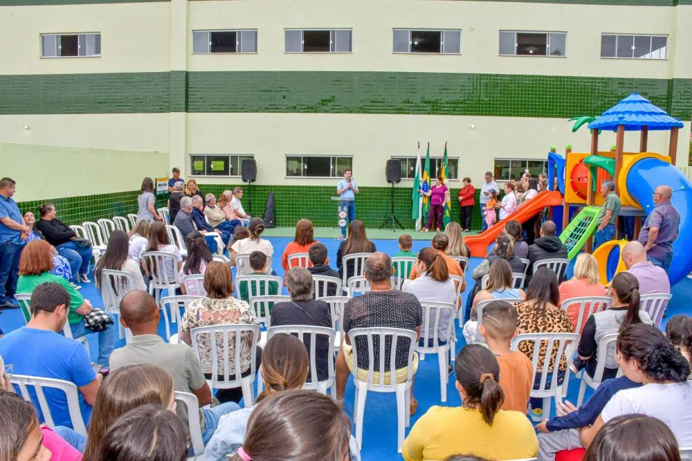 Prefeitura de Jaguariaíva inaugura novo prédio de Escola Municipal