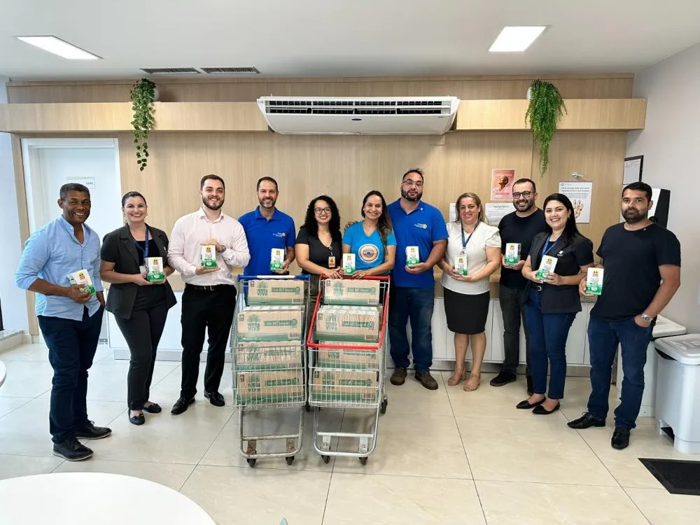 Oncologia do Hospital Itamed recebe 500 litros de leite arrecados na Corrida pela Vida