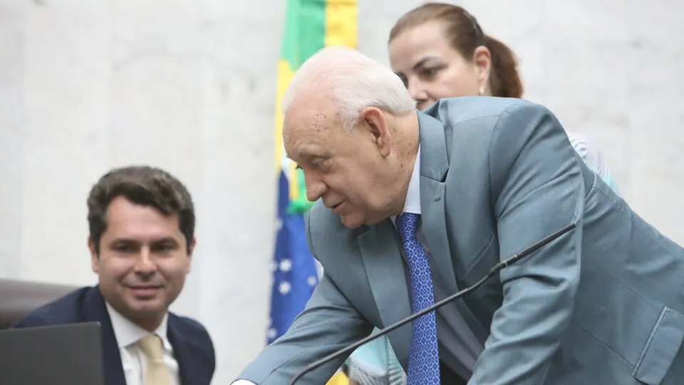 Traiano e Curi recebem candidatos aprovados no concurso da Assembleia Legislativa