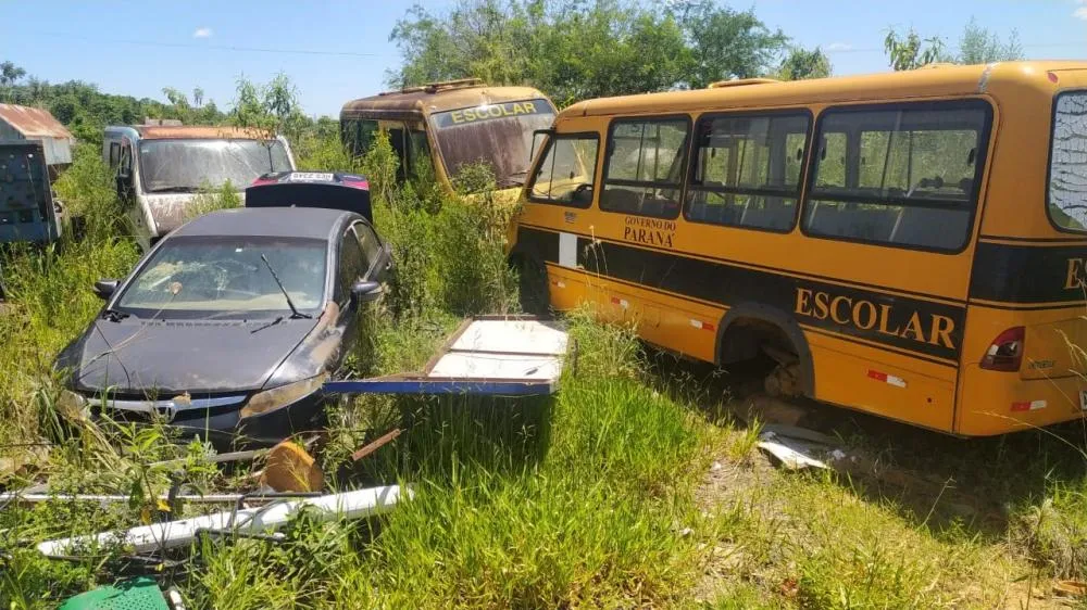 Moradores de Pinhalão denunciam descaso com a cidade na reta final da gestão do prefeito Dionísio