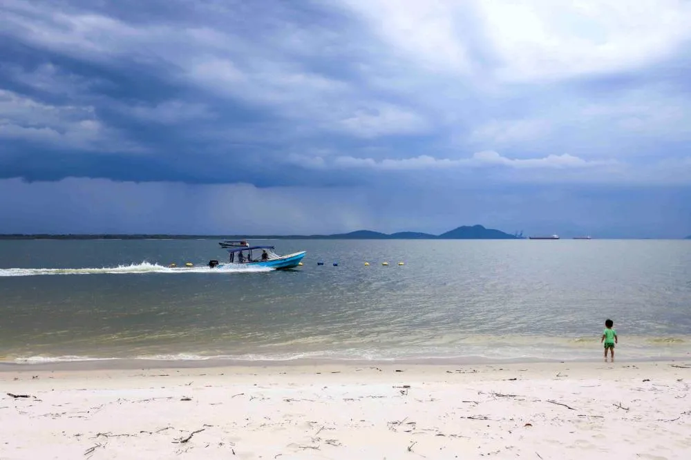 Verão 2025 será quente e com chuvas; veja as previsões