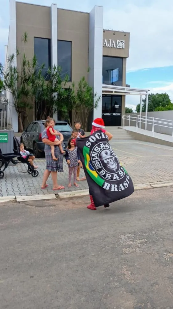 Insanos Moto Clube vai entregar doces em Wenceslau Braz nesta terça-feira