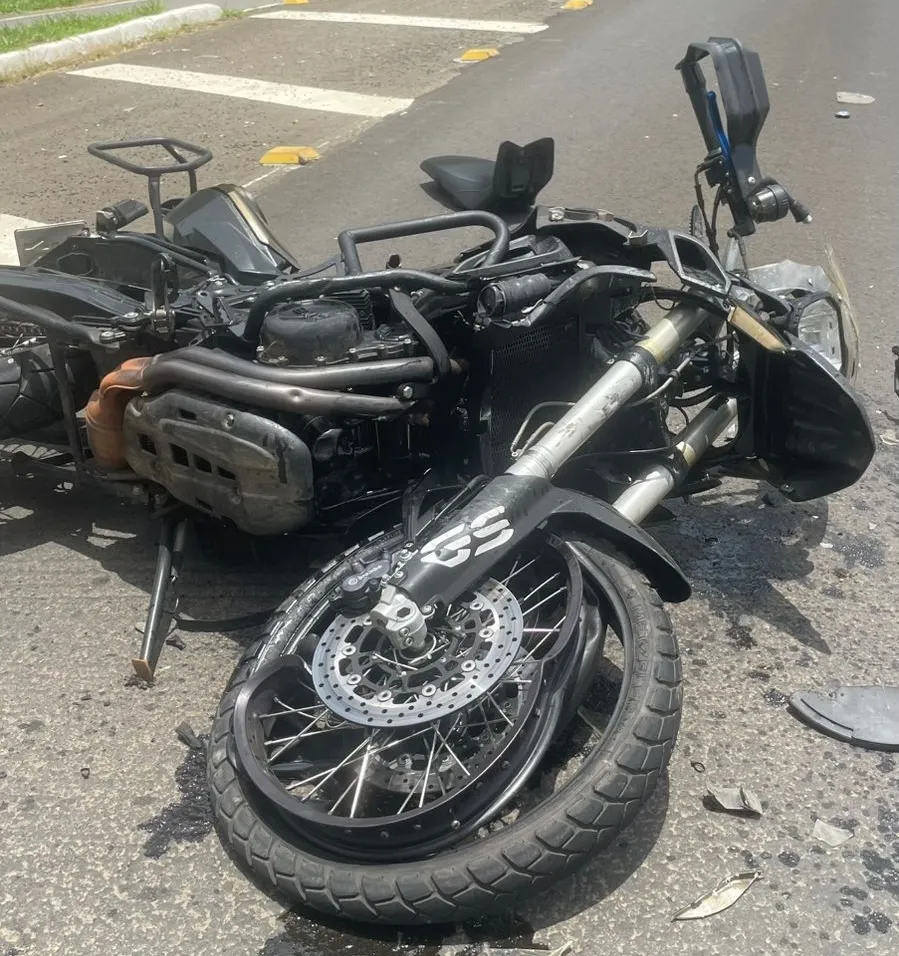 Acidente entre carro e moto mata brazense em Tomazina