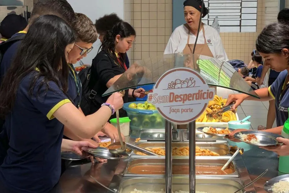Alicerce para a educação: Estado investe R$ 569 milhões com alimentação dos alunos 