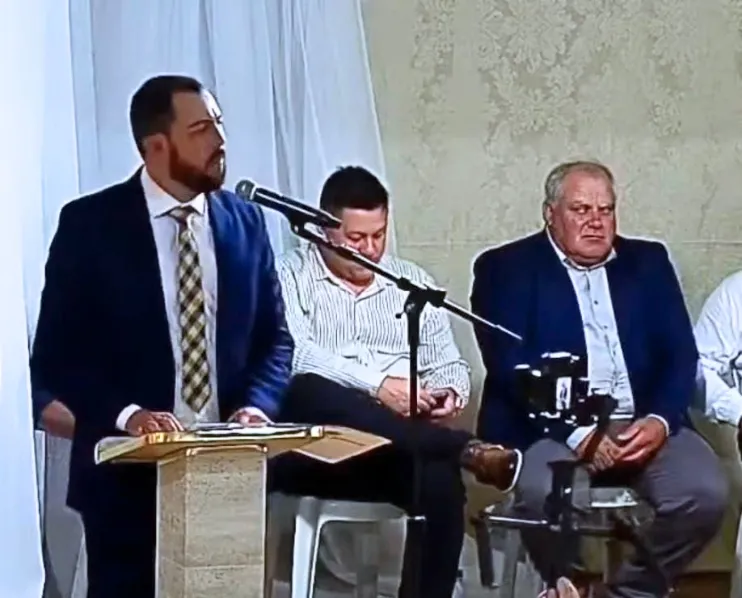 Prefeito, vice e vereadores eleitos tomam posse em Pinhalão