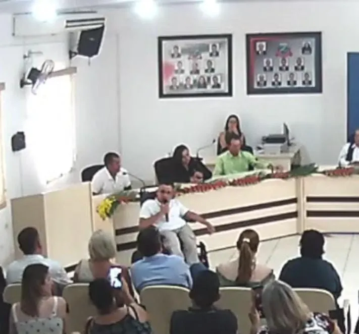 Prefeito, vice e vereadores eleitos tomam posse em Jundiaí do Sul