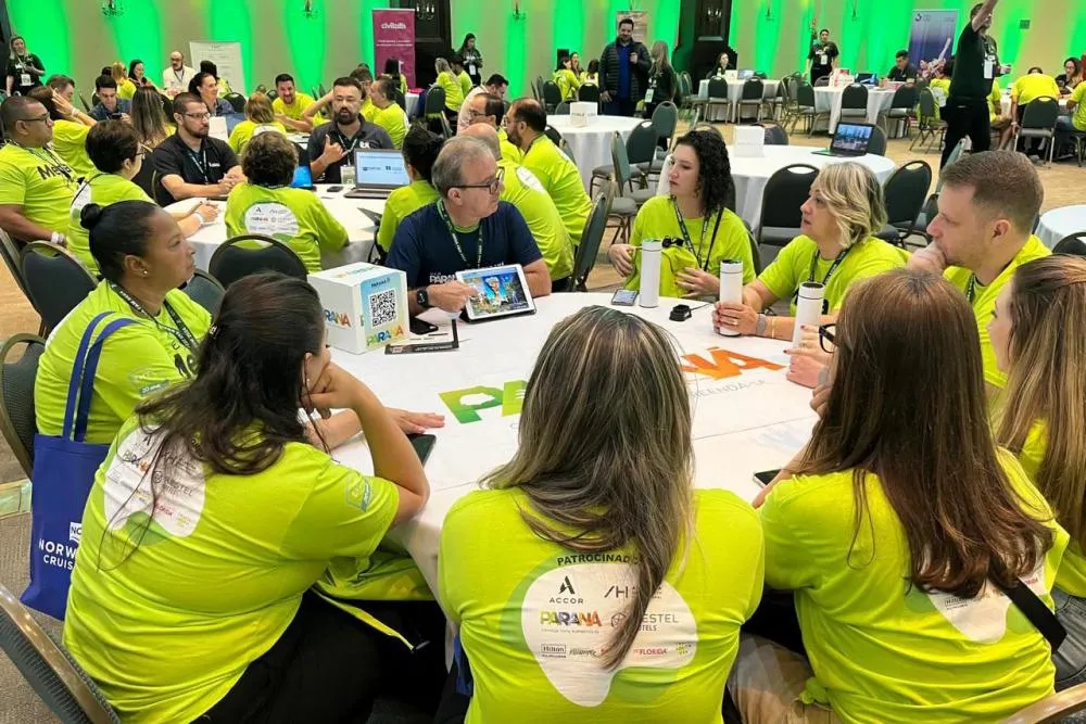 Estado capacitou mais de 10 mil agentes, operadoras e profissionais de turismo do Paraná