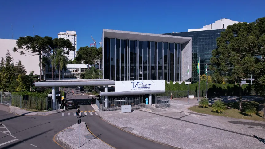 Assembleia destaca campanha para cuidados com a saúde mental