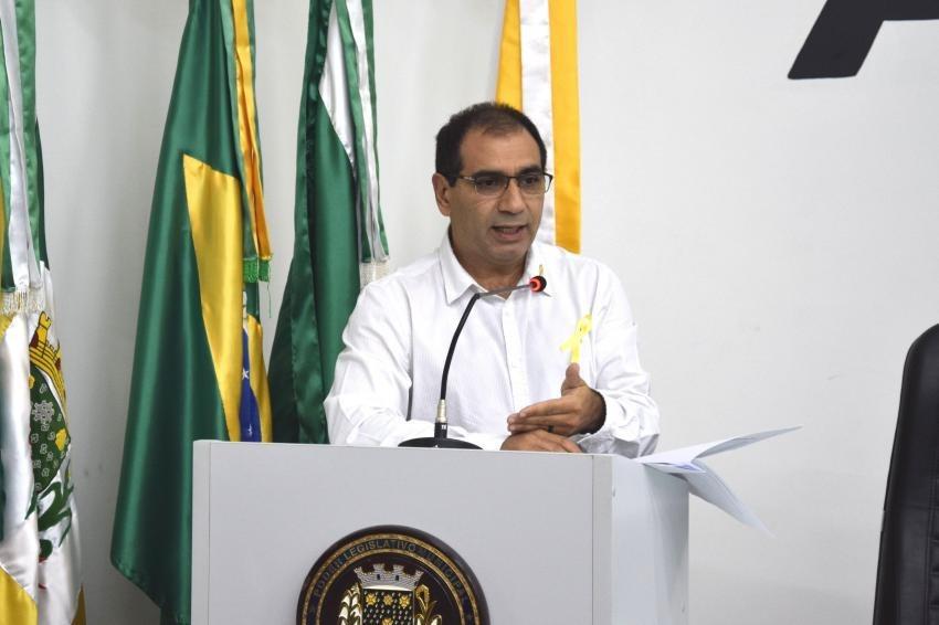 Câmara de Arapoti cria espaço para exposição de artes