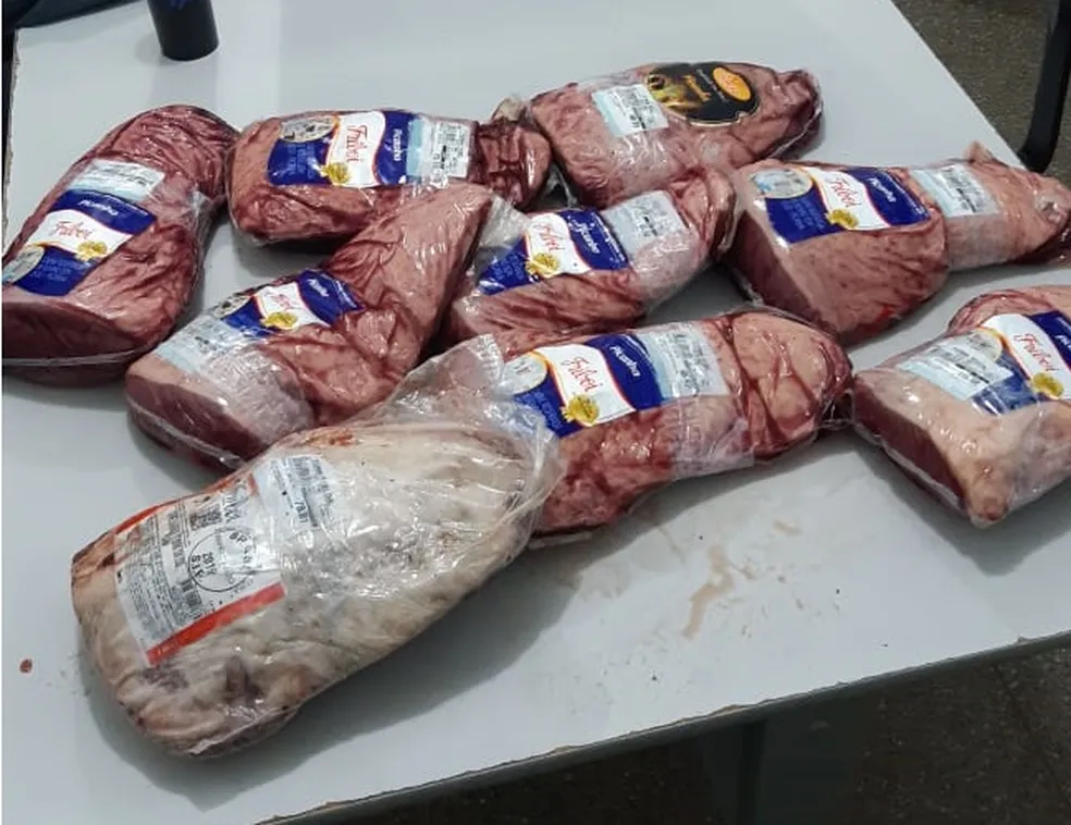 Homem é preso após furtar várias peças de picanha em supermercado da região