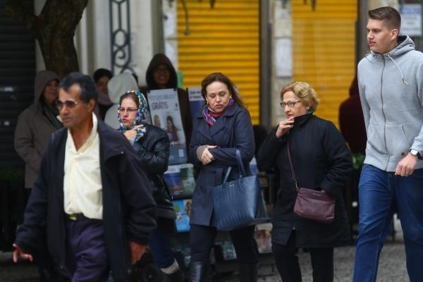 Mudança de tempo: próximos dias devem ter manhãs de frio no Paraná