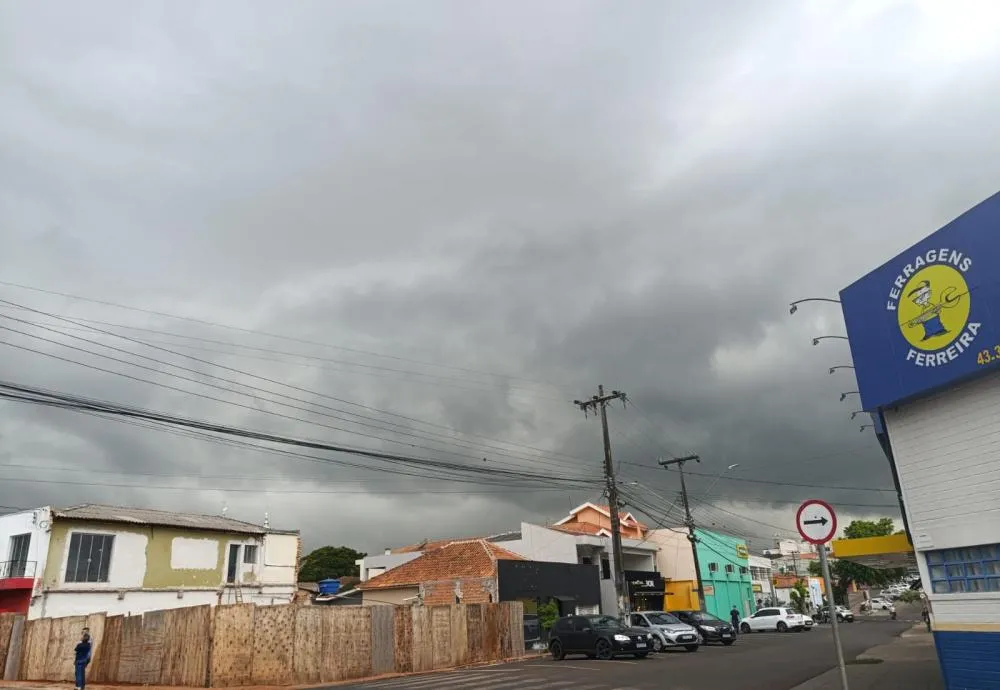 Norte Pioneiro está em novo alerta de tempestade