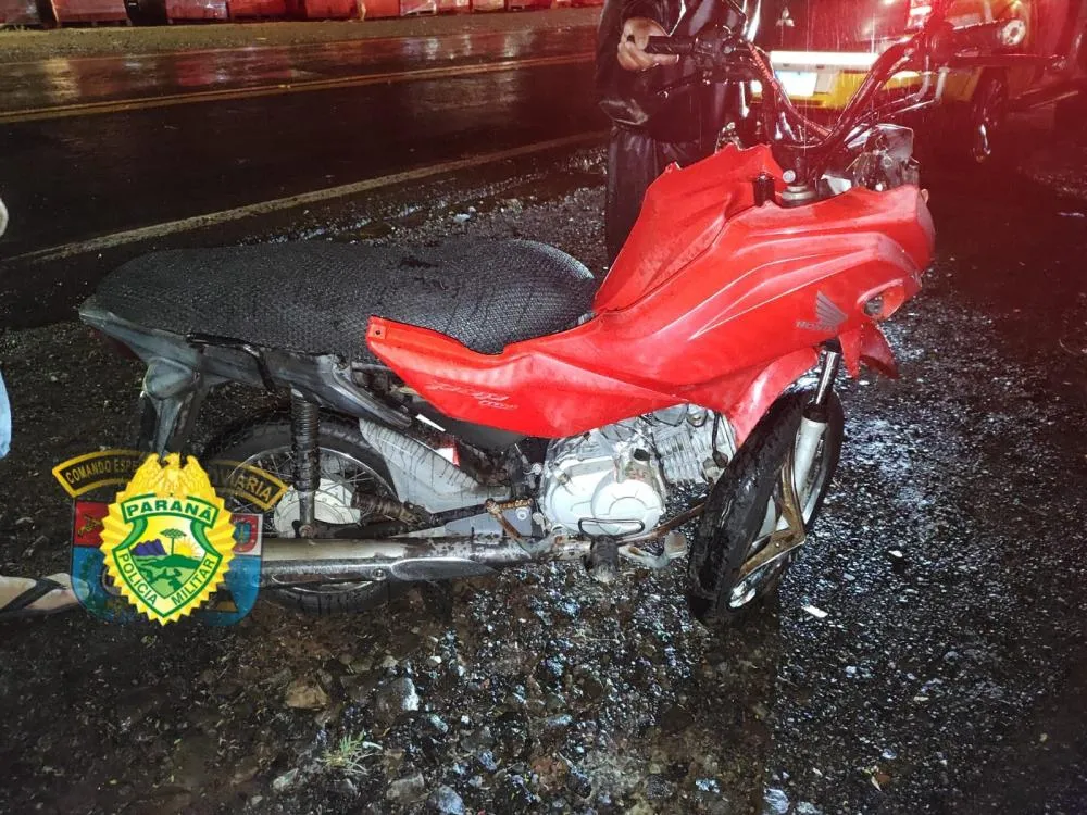 Colisão entre carro e moto deixa homem ferido no Norte Pioneiro