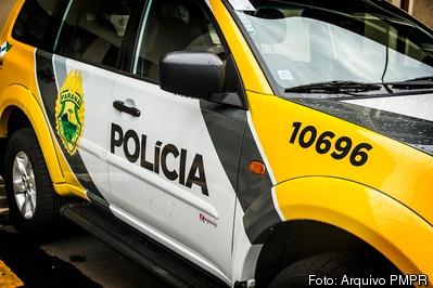 Mulher é vítima de assédio sexual indo para o trabalho