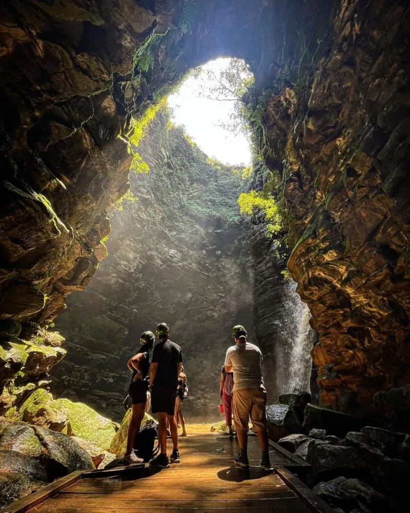 Adetur Campos Gerais promove encontro com secretários de turismo da região