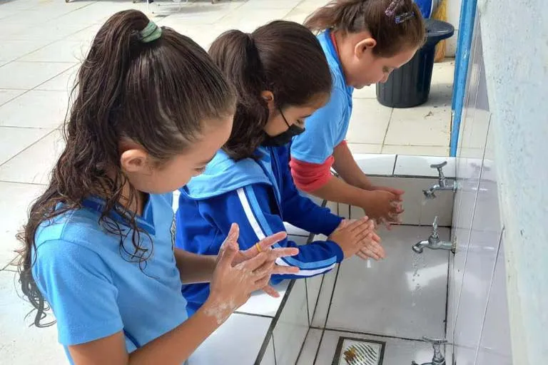 Governo do Paraná incentiva municípios para a adesão ao Programa Saúde na Escola