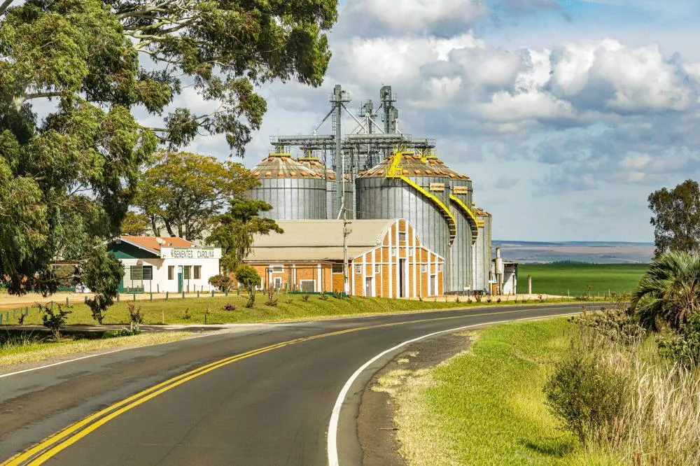 Estado disponibiliza R$ 1 bilhão do Siscred para impulsionar indústrias e agronegócio