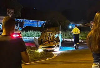 Carro capota e homem fica ferido em Arapoti