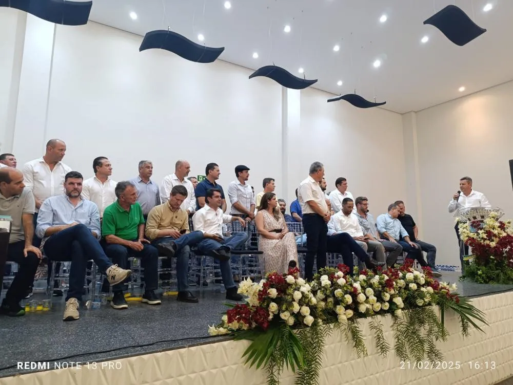 Alexandre Curi participa da posse de Regis Willian como novo presidente da Amunorpi