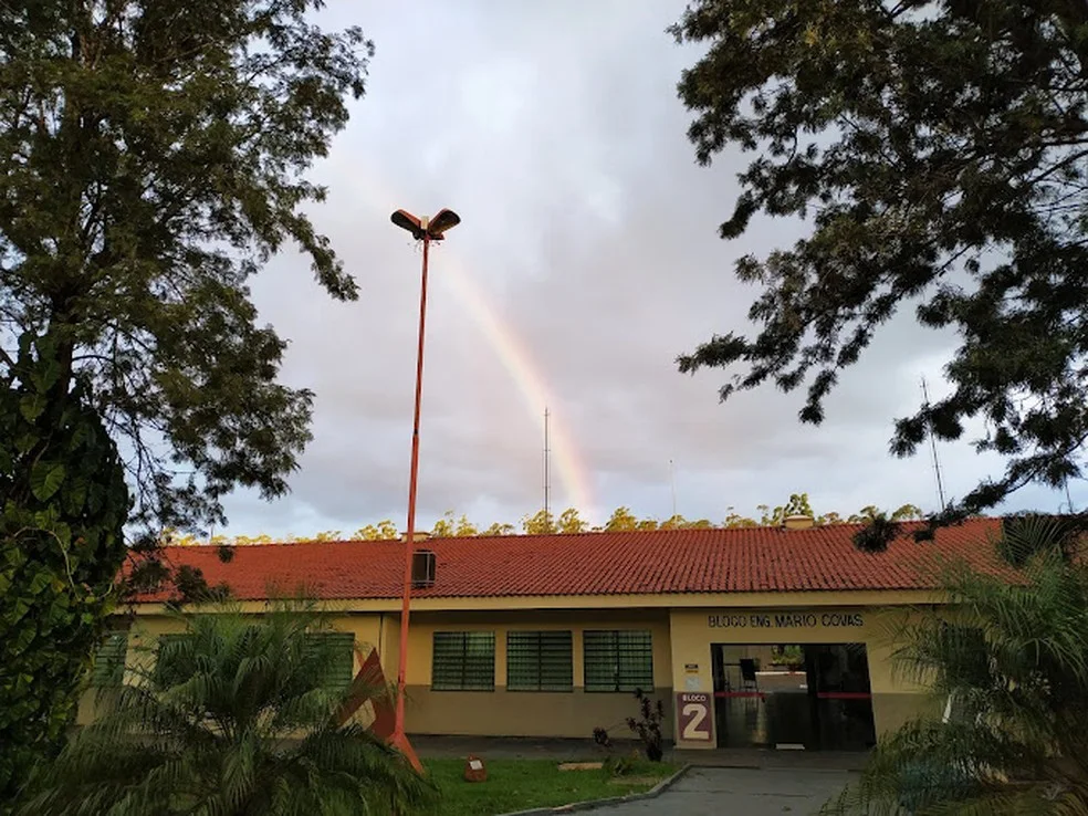Escola de Ourinhos, divisa com Paraná, cancela aulas devido a onda de calor