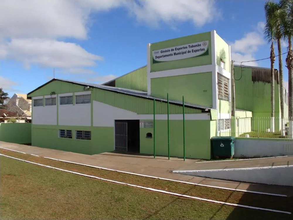 Prefeitura de Jaguariaíva finaliza reforma do Ginásio Tubunão para eventos esportivos