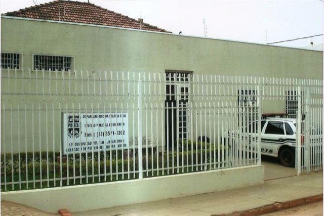 Detento aproveita ida ao médico para tentar fugir