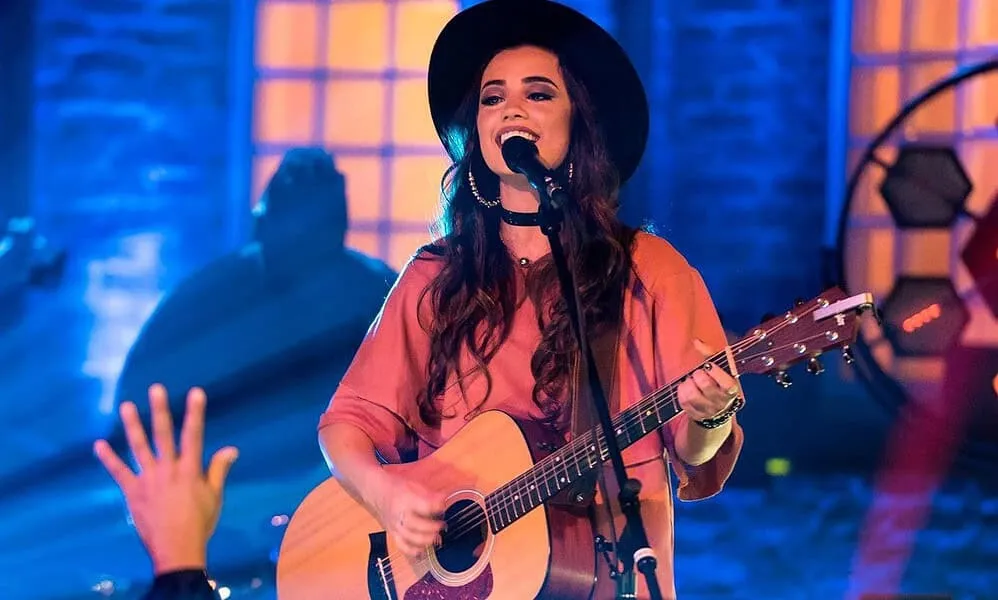 Isadora Pompeo se apresenta este final de semana em Sengés