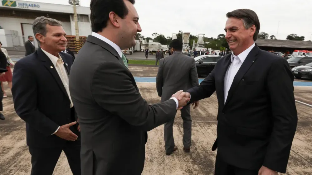 Bolsonaro será recebido por Ratinho Junior em visita ao Paraná