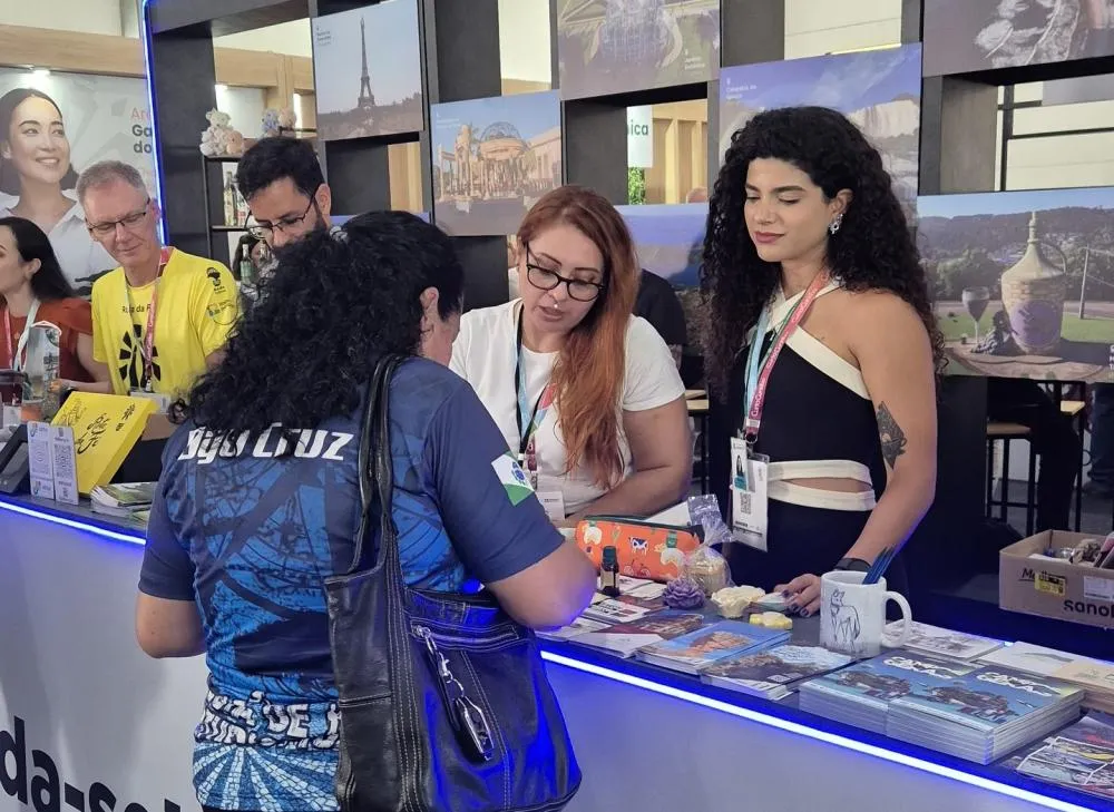Arapoti marca presença na Expo Turismo Paraná destacando produtos e atrativos locais