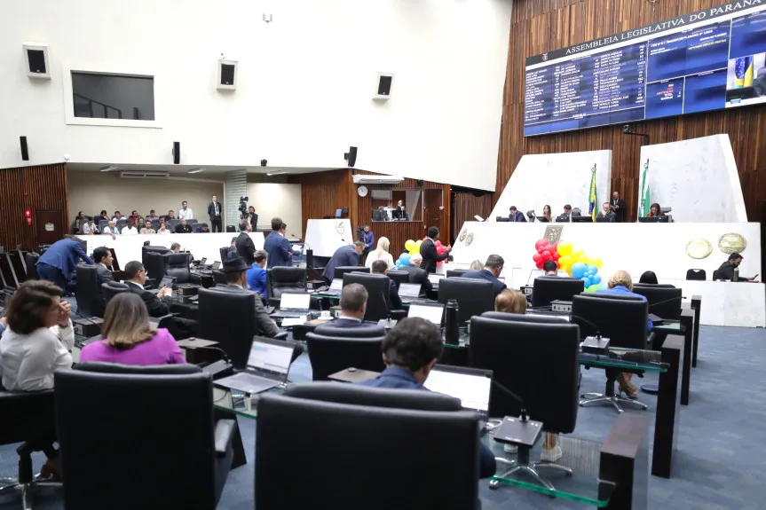 Assembleia aprova Programa CNH Social para habilitação gratuita no Paraná